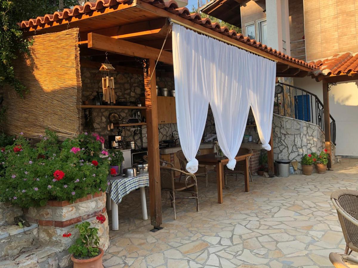 Villa Stefanel View Himarë Exterior foto